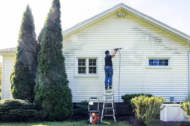 Best Garage Pressure Washing  in Calverton, NY