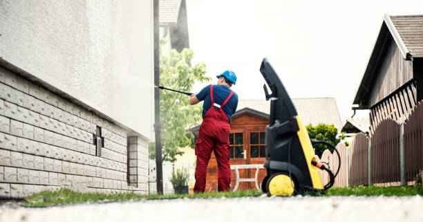 Best Sidewalk Pressure Washing  in Calverton, NY